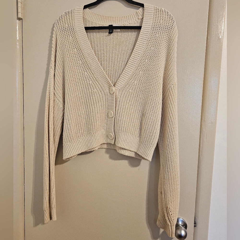 H&M Divided Beige Knit Sweater